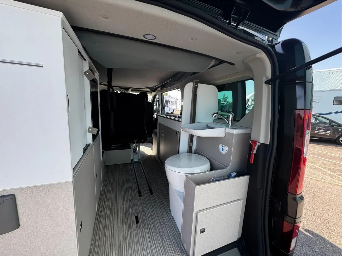 Burstner PLAYA C 530 - Campervan Hire