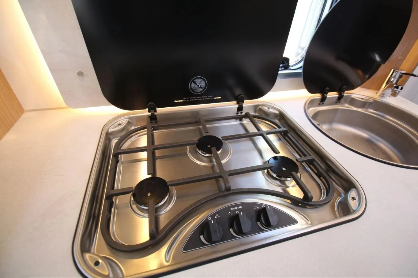 Carado A 461 - Motorhome Hire