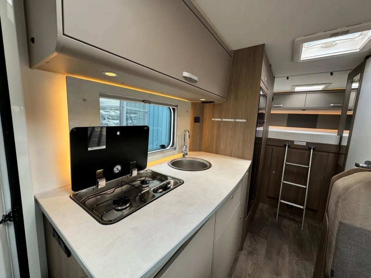 Carado A 464 - Motorhome Hire